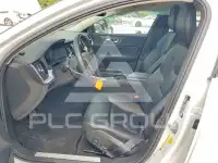 2024 Volvo S60 фото