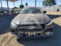 2024 Volvo S60 фото
