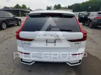 2024 Volvo XC60 фото