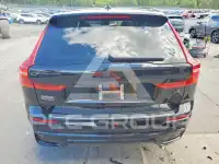 2024 Volvo XC60 photo