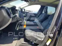 2024 Volvo XC60 фото