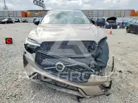 2024 Volvo XC60 фото