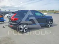 2024 Volvo XC40 photo