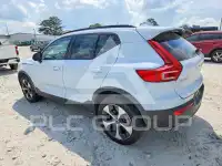 2024 Volvo XC40 photo