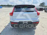 2024 Volvo XC40 photo