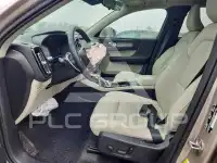 2024 Volvo XC40 фото