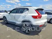 2024 Volvo XC40 фото