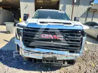 2024 GMC Sierra photo