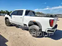 2024 GMC Sierra photo