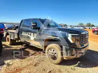 2024 GMC Sierra photo