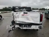 2024 GMC Sierra photo