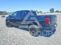2024 GMC Sierra photo