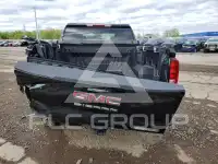 2024 GMC Sierra photo