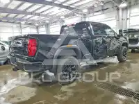 2024 GMC Sierra photo