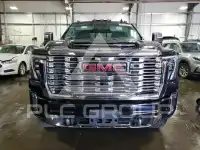 2024 GMC Sierra photo