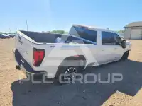 2024 GMC Sierra photo