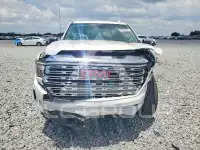 2024 GMC Sierra photo