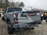 2024 GMC Sierra photo