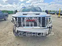 2024 GMC Sierra photo