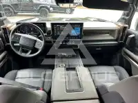 2024 GMC Hummer фото
