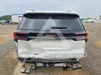2024 GMC ACADIA photo