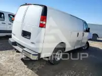 2024 GMC Savana фото
