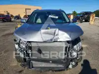 2024 GMC TERRAIN photo
