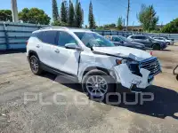 2024 GMC TERRAIN photo