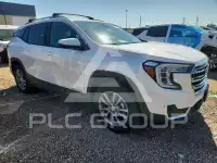 2024 GMC TERRAIN photo