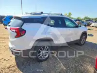 2024 GMC TERRAIN photo