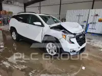 2024 GMC TERRAIN photo