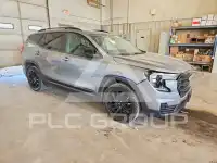 2024 GMC TERRAIN photo