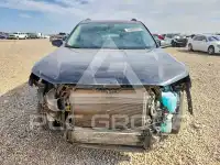 2024 GMC TERRAIN photo