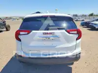 2024 GMC TERRAIN photo