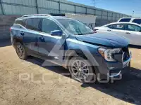 2024 GMC TERRAIN photo