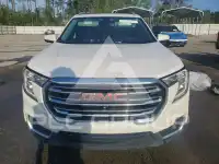 2024 GMC TERRAIN photo