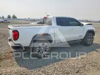 2024 GMC CANYON photo