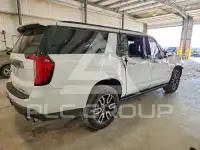 2024 GMC YUKON фото