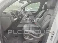 2024 Porsche Cayenne photo