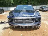 2024 Porsche Cayenne photo