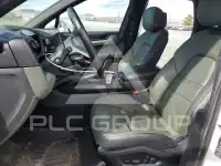 2024 Porsche Cayenne photo