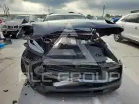 2024 Porsche MACAN photo
