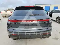2024 Porsche MACAN photo
