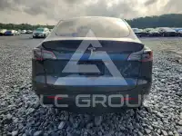 2024 Tesla Model Y фото