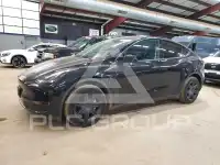 2024 Tesla Model Y фото