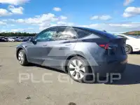 2024 Tesla Model Y фото