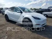 2024 Tesla Model Y фото