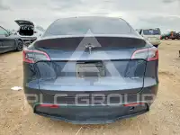2024 Tesla Model Y photo