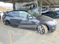 2024 Tesla Model Y фото