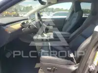 2024 Tesla Model Y фото